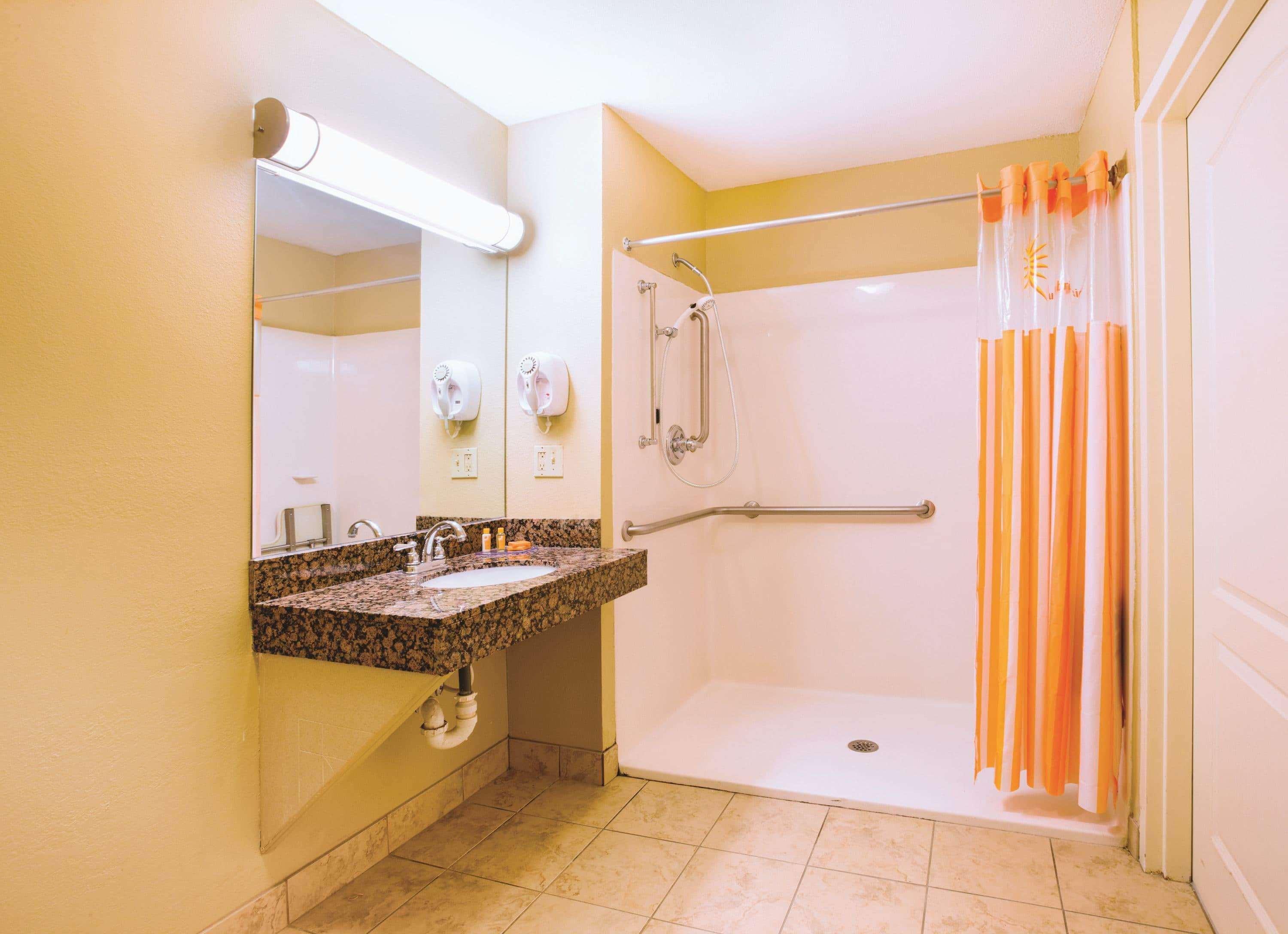 La Quinta By Wyndham Lexington South / Hamburg Hotel Екстериор снимка