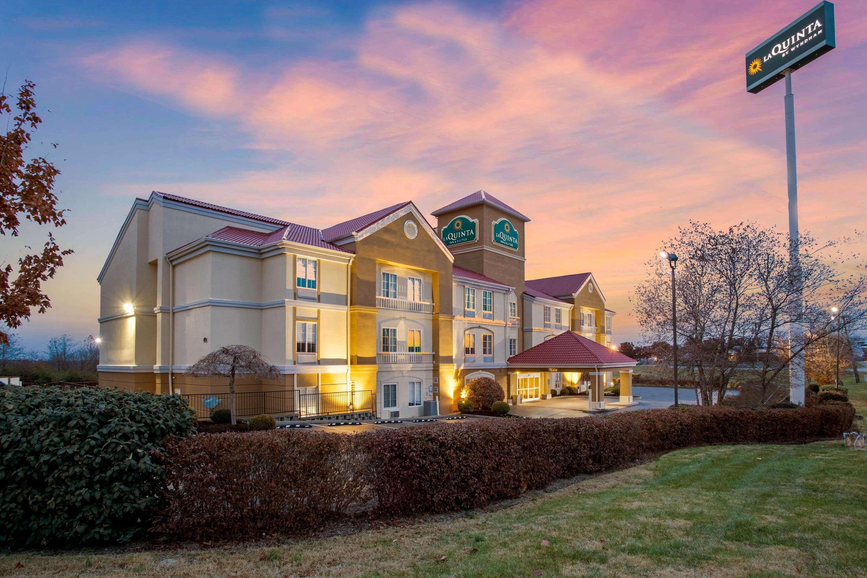 La Quinta By Wyndham Lexington South / Hamburg Hotel Екстериор снимка