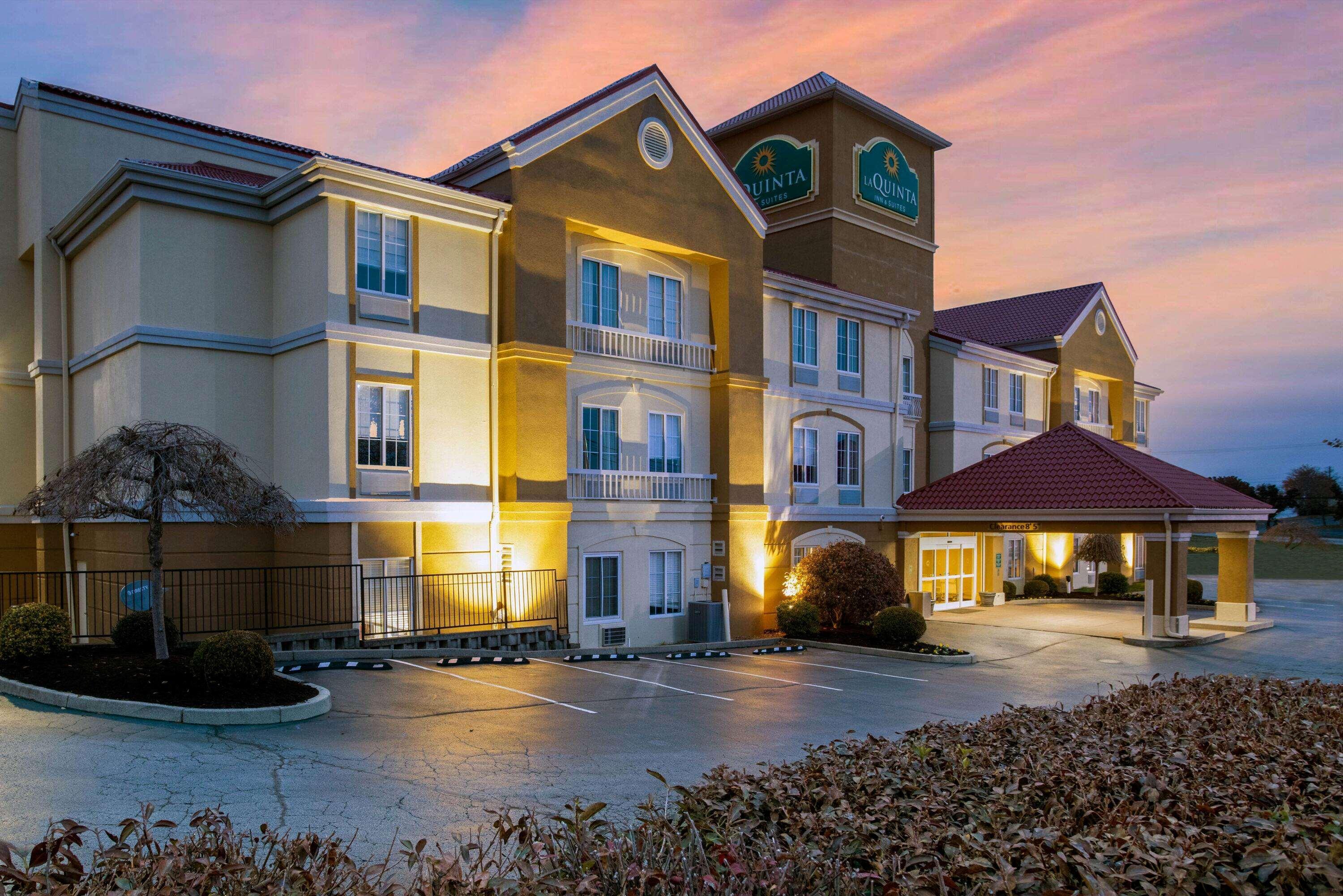 La Quinta By Wyndham Lexington South / Hamburg Hotel Екстериор снимка