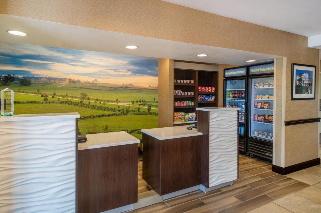 La Quinta By Wyndham Lexington South / Hamburg Hotel Екстериор снимка
