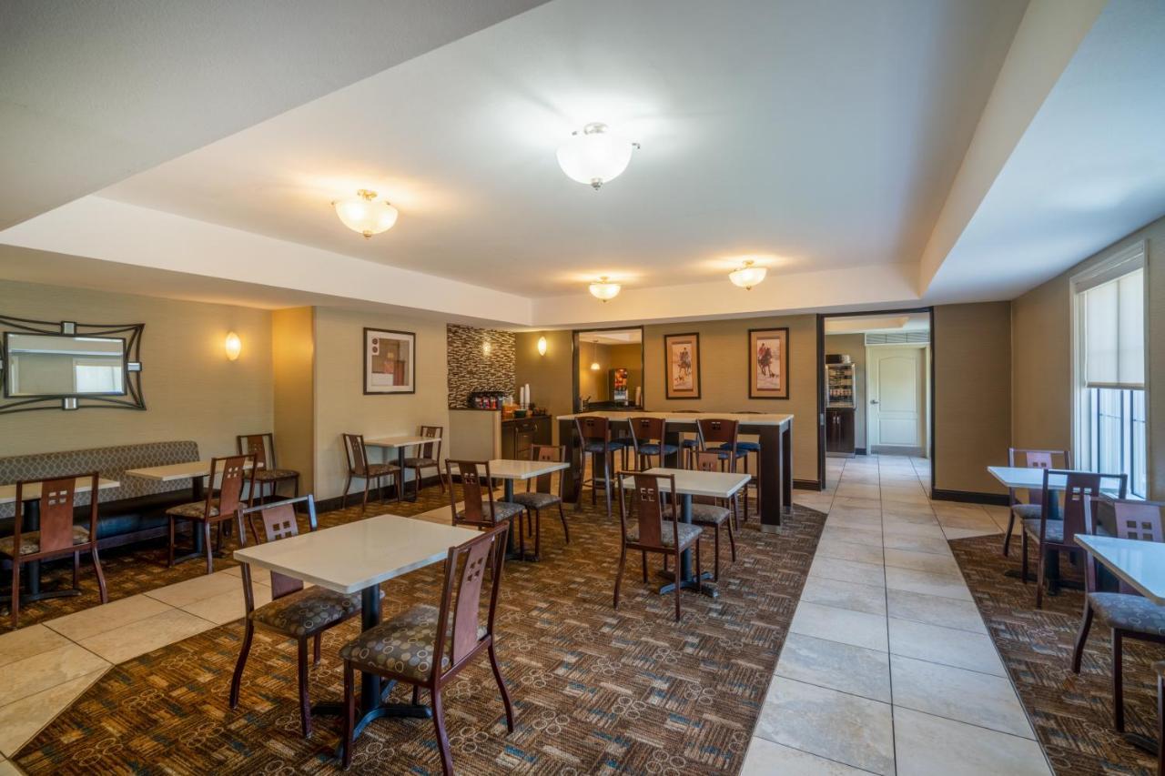 La Quinta By Wyndham Lexington South / Hamburg Hotel Екстериор снимка
