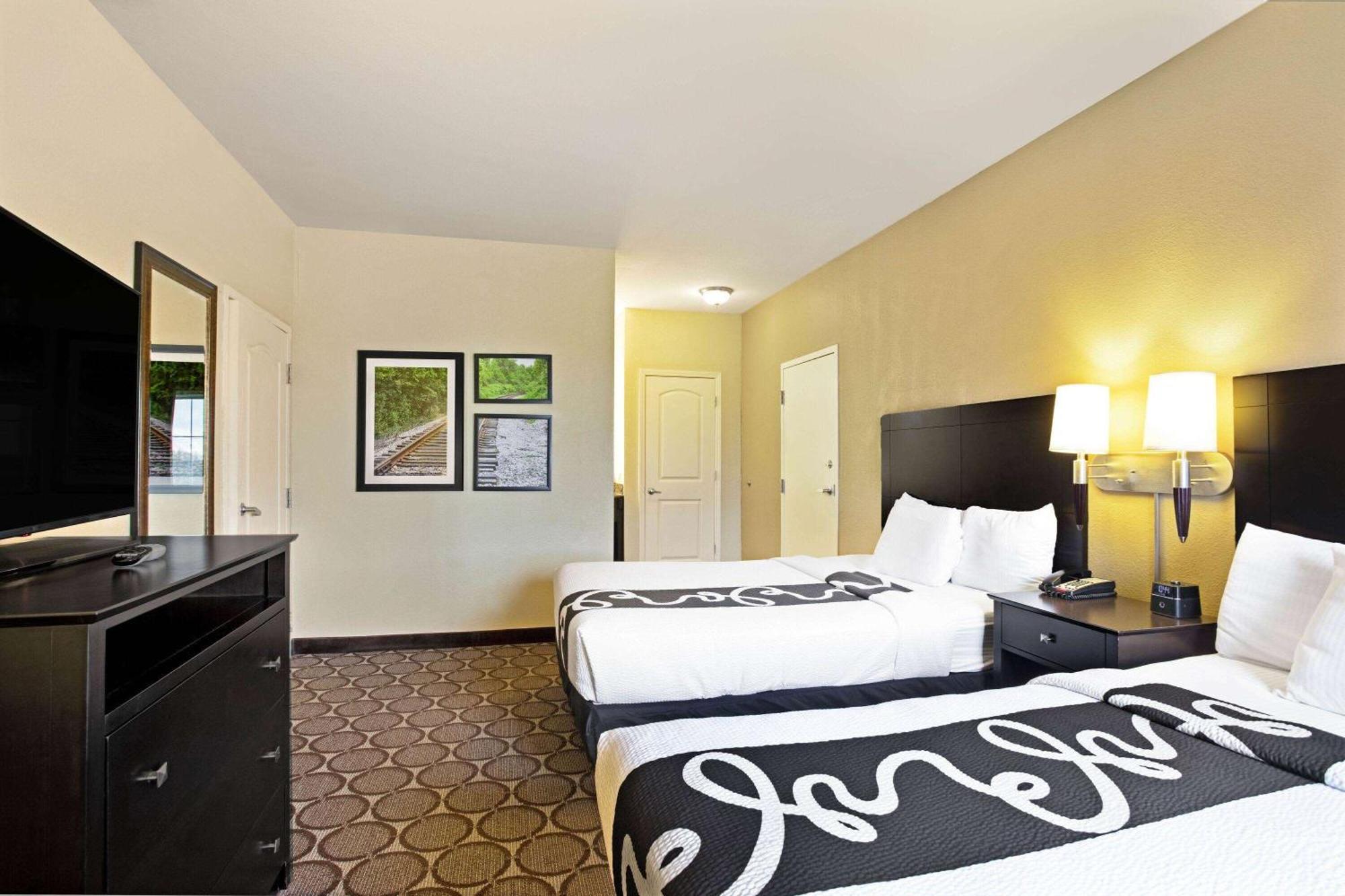 La Quinta By Wyndham Lexington South / Hamburg Hotel Екстериор снимка