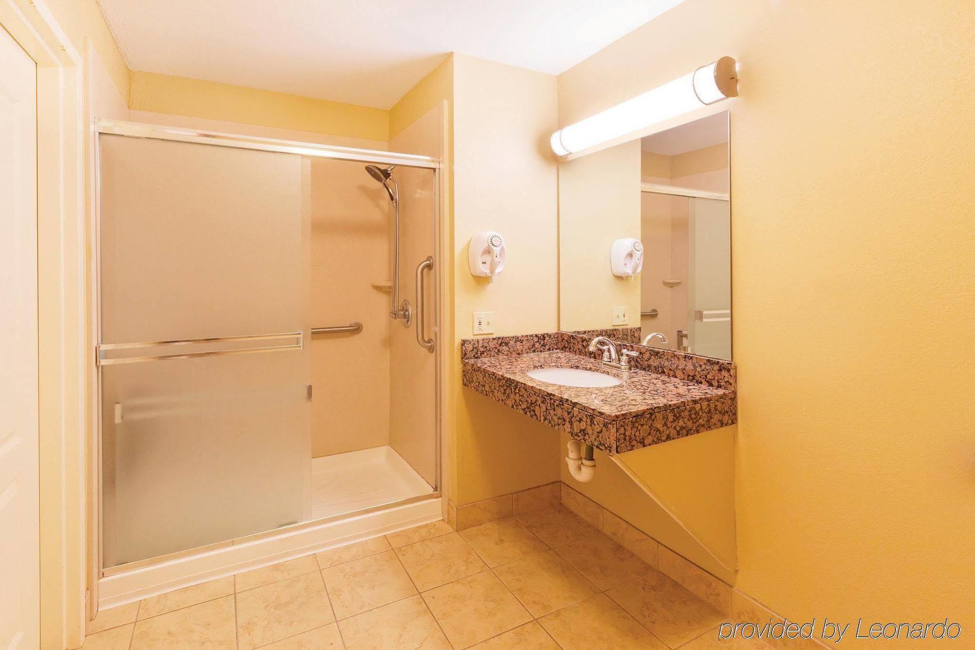 La Quinta By Wyndham Lexington South / Hamburg Hotel Екстериор снимка